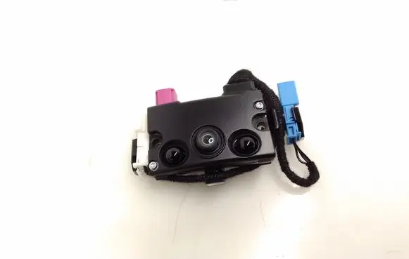 Windshield/windscreen camera