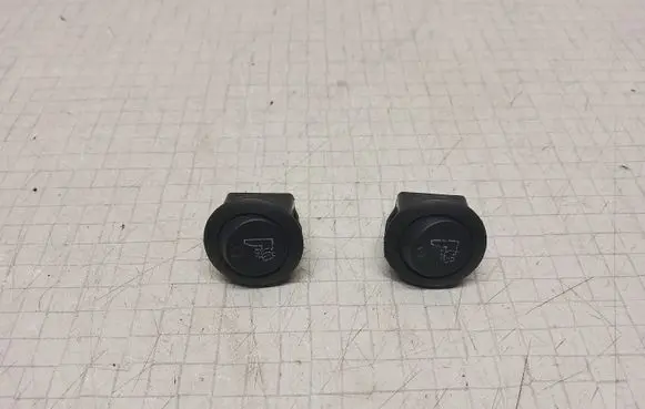 Chevrolet Nubira Seat heating switch