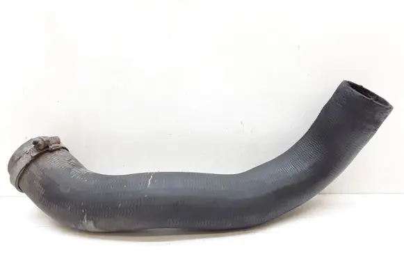 Volvo V70 Intercooler hose/pipe