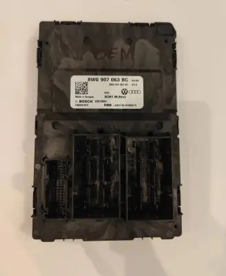 Audi A4 S4 B9 Comfort/convenience module 8W0907063BC 03013001 F005V01872