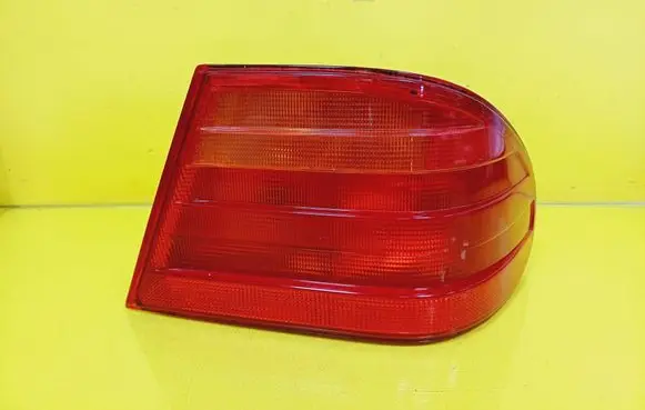 Mercedes-Benz E W210 Rear/tail lights A2108200264