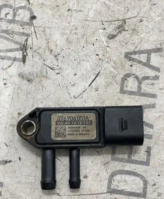 Volkswagen Multivan T5 Exhaust gas pressure sensor 076906051A