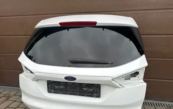 Ford Mondeo MK V Tailgate/trunk/boot lid