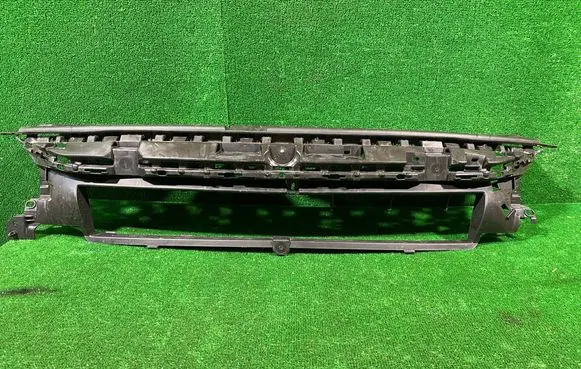 Peugeot 208 II Radiator support slam panel 9855777580