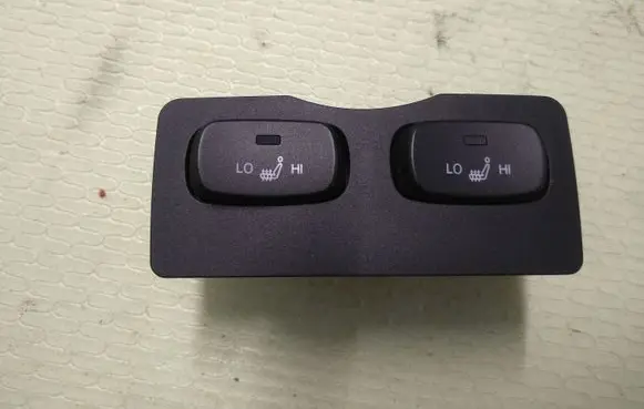 SsangYong Korando Seat heating switch TK02J