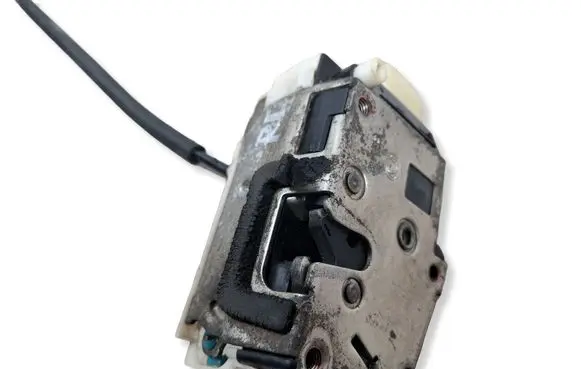 Alfa Romeo 166 Rear door lock B792