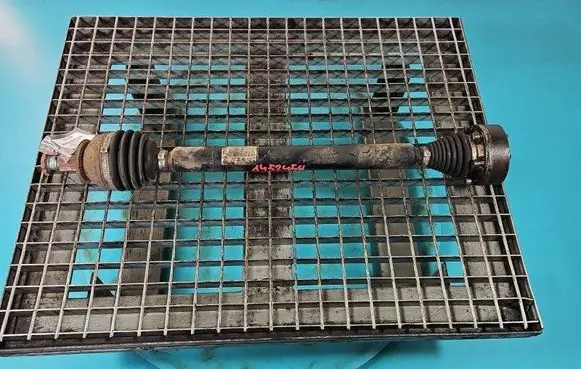 Skoda Fabia Mk3 (NJ) Front driveshaft 6C0407272C IMPRK1452458