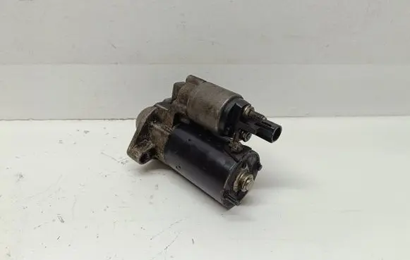 Audi A4 S4 B7 8E 8H Starter motor 0001107427 06B911023A