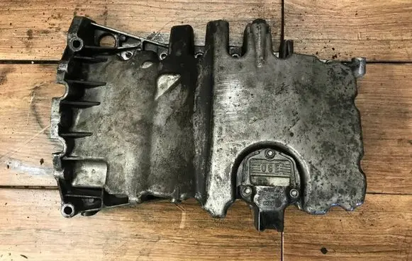 Audi A6 S6 C6 4F Oil sump 03G103603J 03G103603D V250