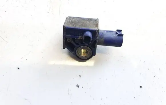 Mercedes-Benz E W212 Airbag deployment crash/impact sensor a2128204926