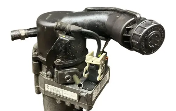 Peugeot 508 Power steering pump A5101675D V29010472C
