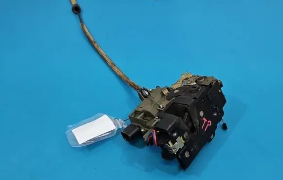 Seat Leon (1M) Rear door lock IMPRK1597313