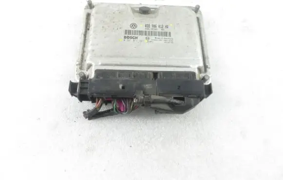 Skoda Fabia Mk1 (6Y) Engine control unit/module 0281011321 038906012HR