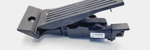 Hyundai Tucson TL Accelerator throttle pedal 32414400