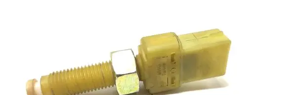 Volkswagen PASSAT B5 Brake pedal sensor switch 443945515