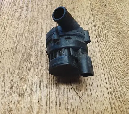 Mercedes-Benz E W213 Electric auxiliary coolant/water pump A2118350364