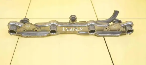 Honda CR-V Fuel line pipe R20A9