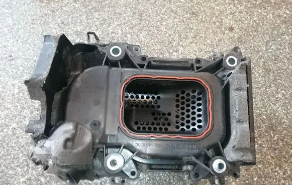 Volkswagen Tiguan other engine part 03C145650C 03C103502K