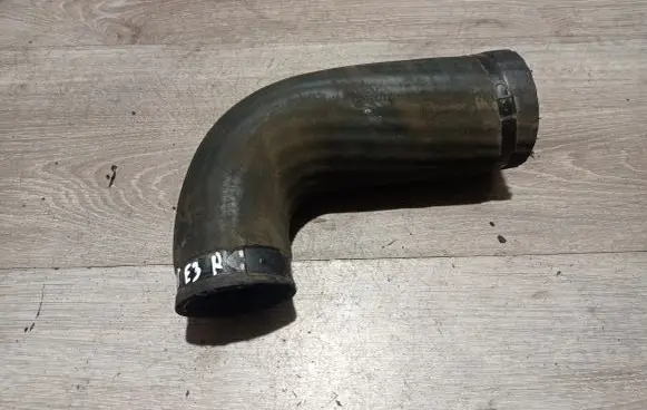 Volvo V70 Intercooler hose/pipe
