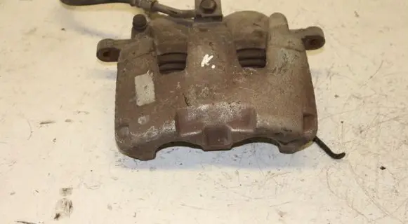 Dodge RAM 1500 DS Front brake caliper