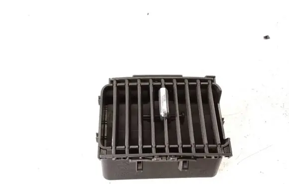 Jeep Grand Cherokee (WK) Dash center air vent grill 605971