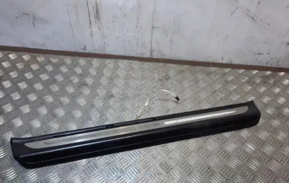 BMW 6 F12 F13 Front sill trim cover 7264438