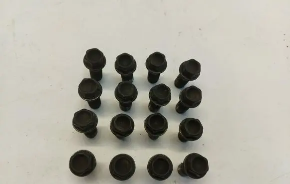 BMW 4 G22 G23 G24 G26 Nuts/bolts 