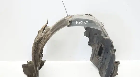 BMW 5 F10 F11 Front wheel arch liner splash guards