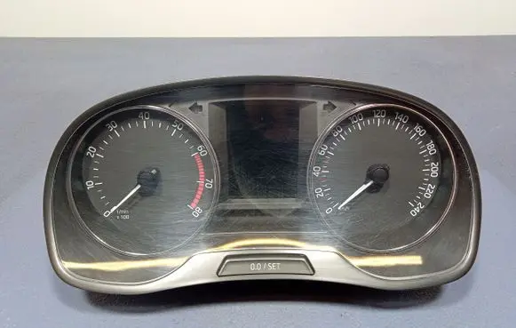 Skoda Fabia Mk3 (NJ) Speedometer (instrument cluster) 6V0920730B