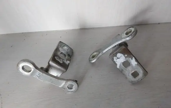 Opel Vectra C Front door hinge set 