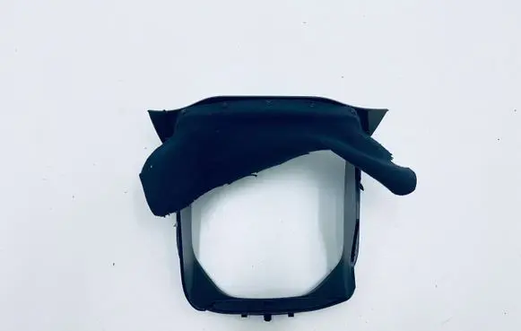 Steering wheel column trim