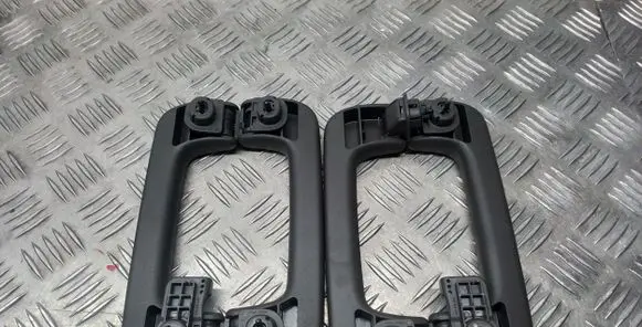 Porsche Macan (95B) A set of handles for the ceiling 95B857643