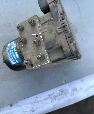 KIA Carnival ABS Pump 242AAB1B103 5WY7114A 242AA01810