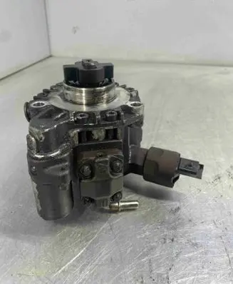 Ford Mondeo MK IV Fuel injection high pressure pump A2C27100268