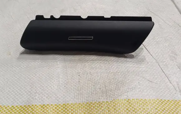Porsche Cayenne (92A) Rear door ashtray 7P5867317