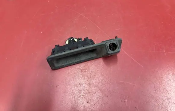 BMW X3 G01 Tailgate handle with camera 7405634