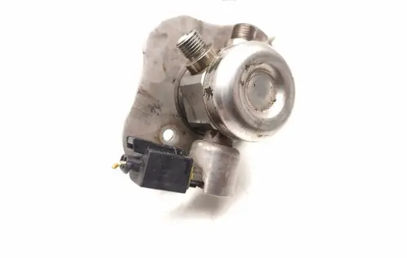 BMW 3 E90 E91 Fuel injection high pressure pump 7562473 0261520041