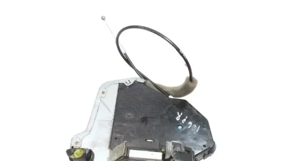 Honda CR-V Front door lock