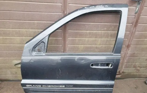 Jeep Grand Cherokee (WJ) Front door