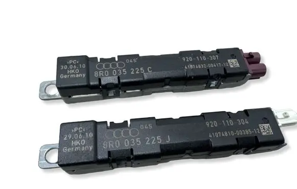 Audi Q5 SQ5 Aerial antenna amplifier 8R0035225C 8R0035225J