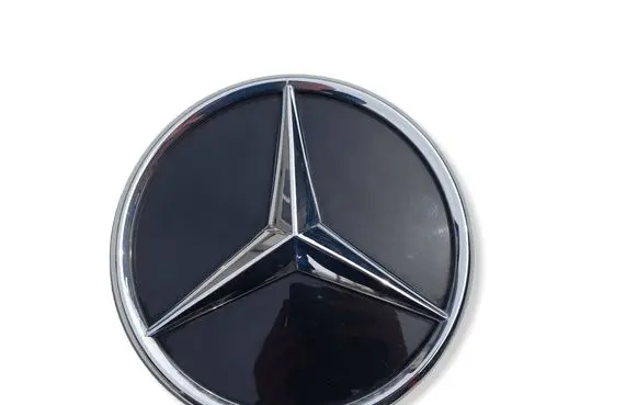 Mercedes-Benz G W463 2nd Gen Manufacturer badge logo/emblem A4638884300