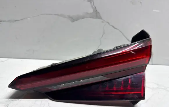 Audi S5 F5 Tailgate rear/tail lights 8W6945094F