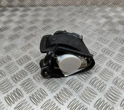 BMW i3 Rear seatbelt 7305643