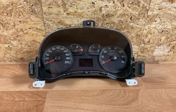 Fiat Punto (188) Speedometer (instrument cluster) 46833368 503000460300 90271