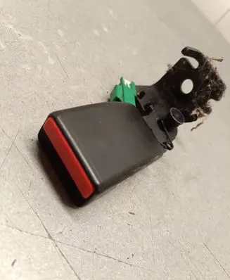 Volvo S90, V90 Rear seatbelt buckle 31369779 6309102D 20160913