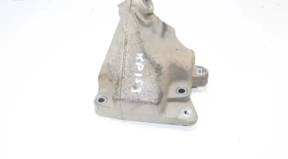 Mercedes-Benz SLK R171 Engine mounting bracket A2722231704