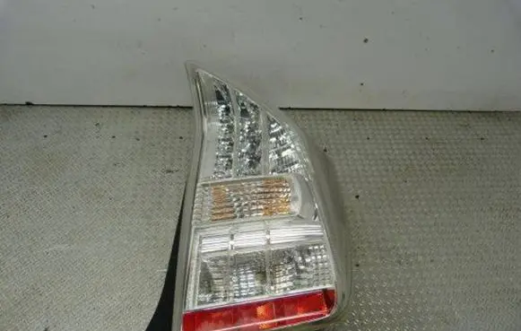 Toyota Prius (XW30) Rear/tail lights