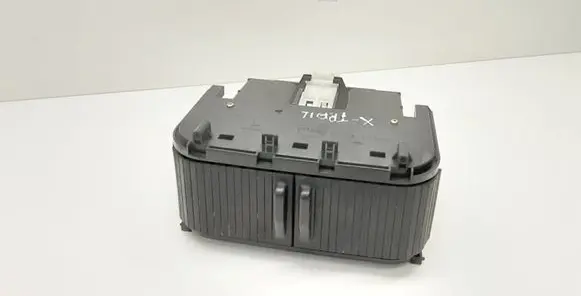 Nissan X-Trail T30 Glove box 88108EQ400