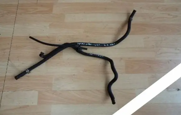 Mercedes-Benz Sprinter W906 Engine coolant pipe/hose