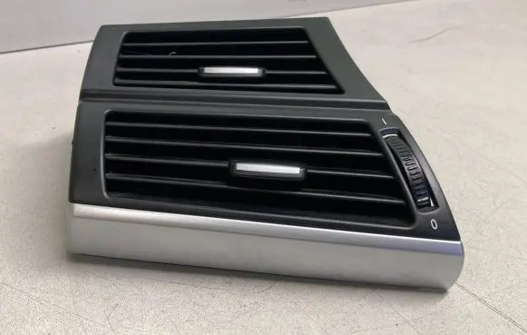 BMW X5 E70 Dashboard side air vent grill/cover trim 7161803 773201 0117784